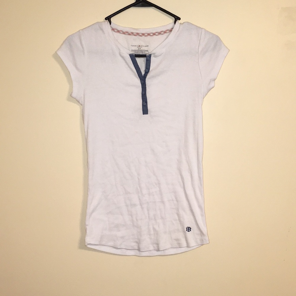 Never worn Tommy Hilfiger t shirt